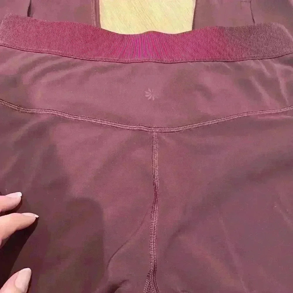 ATHLETA Aura Split Pant in Powervita - EUC - Sz M - Picture 9 of 12